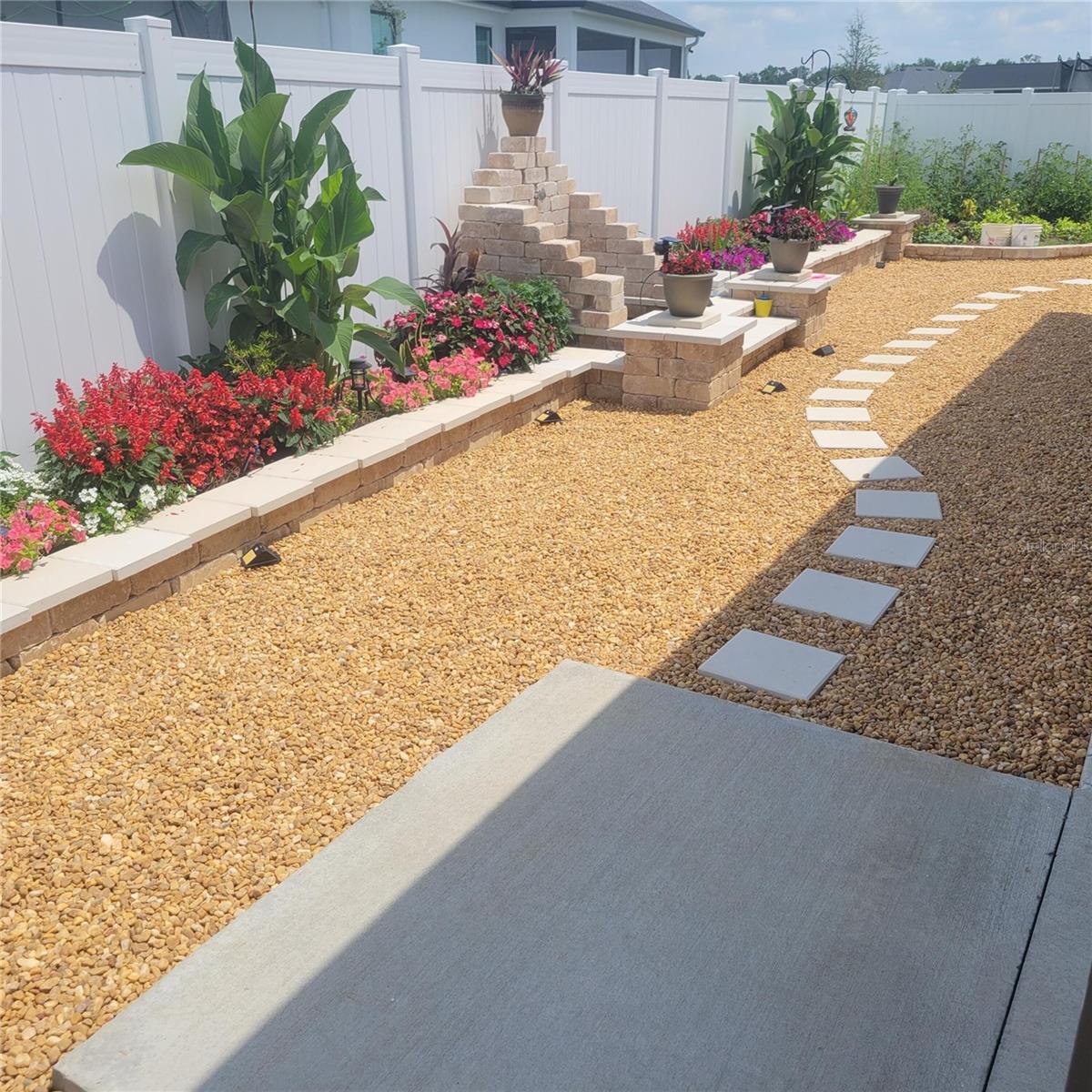 Image 24 of 28 For 7591 Mergaert Lane