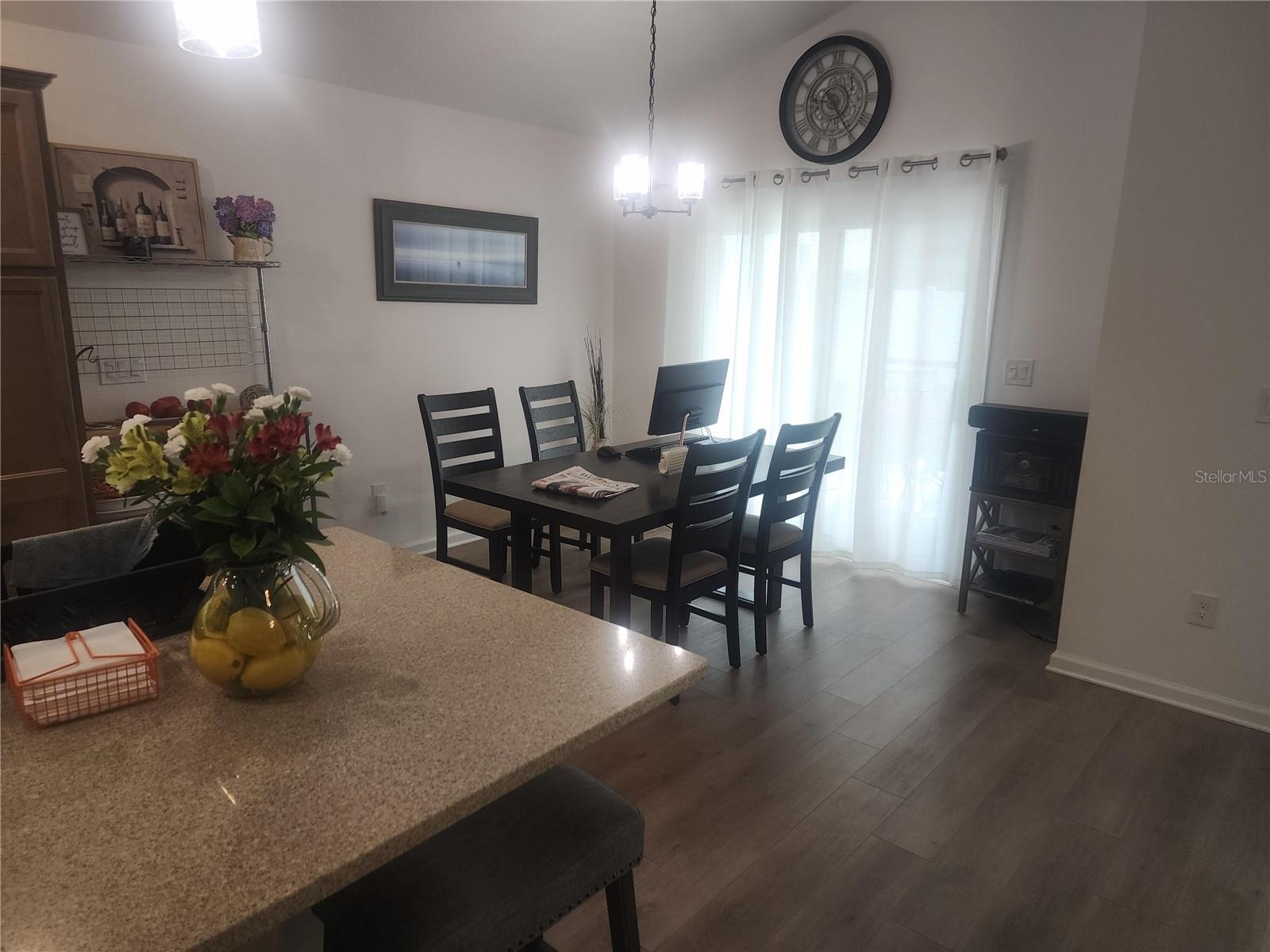 Image 4 of 28 For 7591 Mergaert Lane