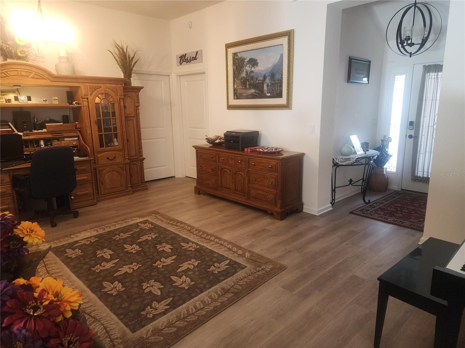 Image 9 of 28 For 7591 Mergaert Lane