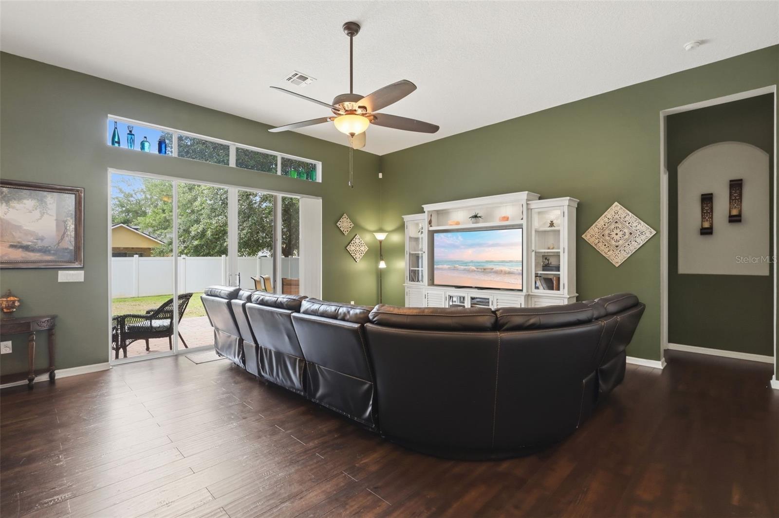 Image 11 of 37 For 4424 Harts Cove Way