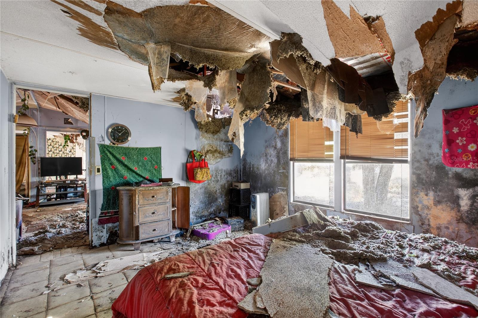 Image 16 of 32 For 2632 Frances Drive