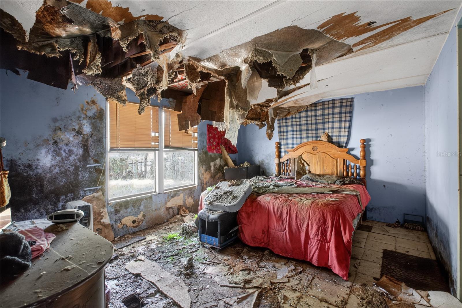 Image 19 of 32 For 2632 Frances Drive