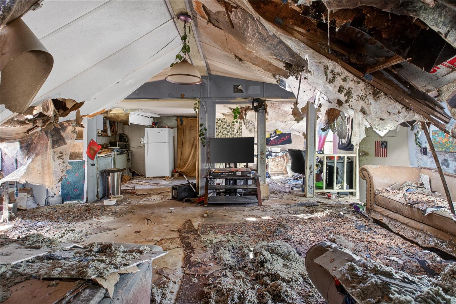 Image 22 of 32 For 2632 Frances Drive