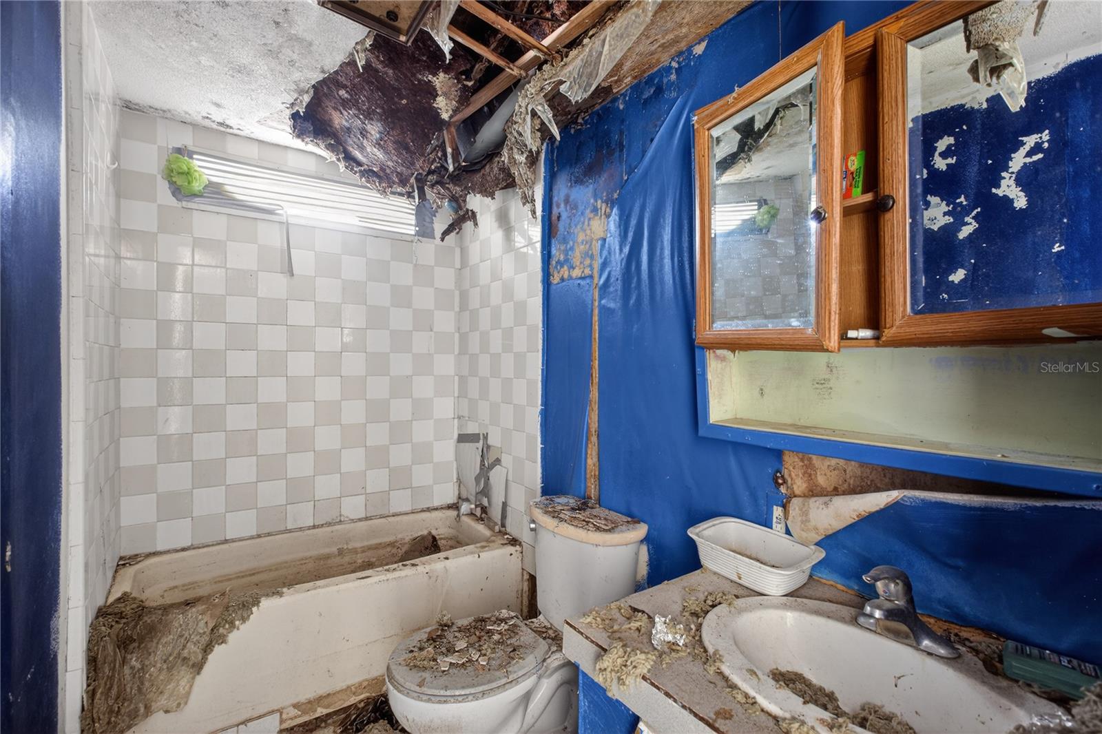 Image 8 of 32 For 2632 Frances Drive