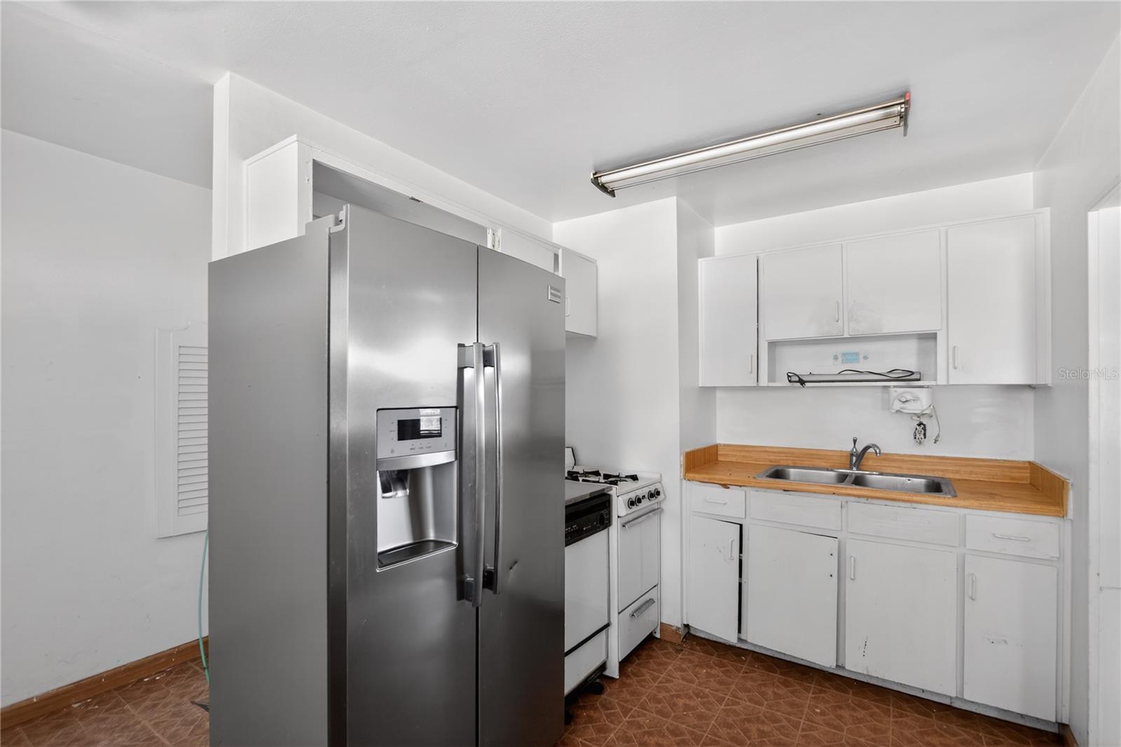 Image 5 of 25 For 1483 Matador Drive