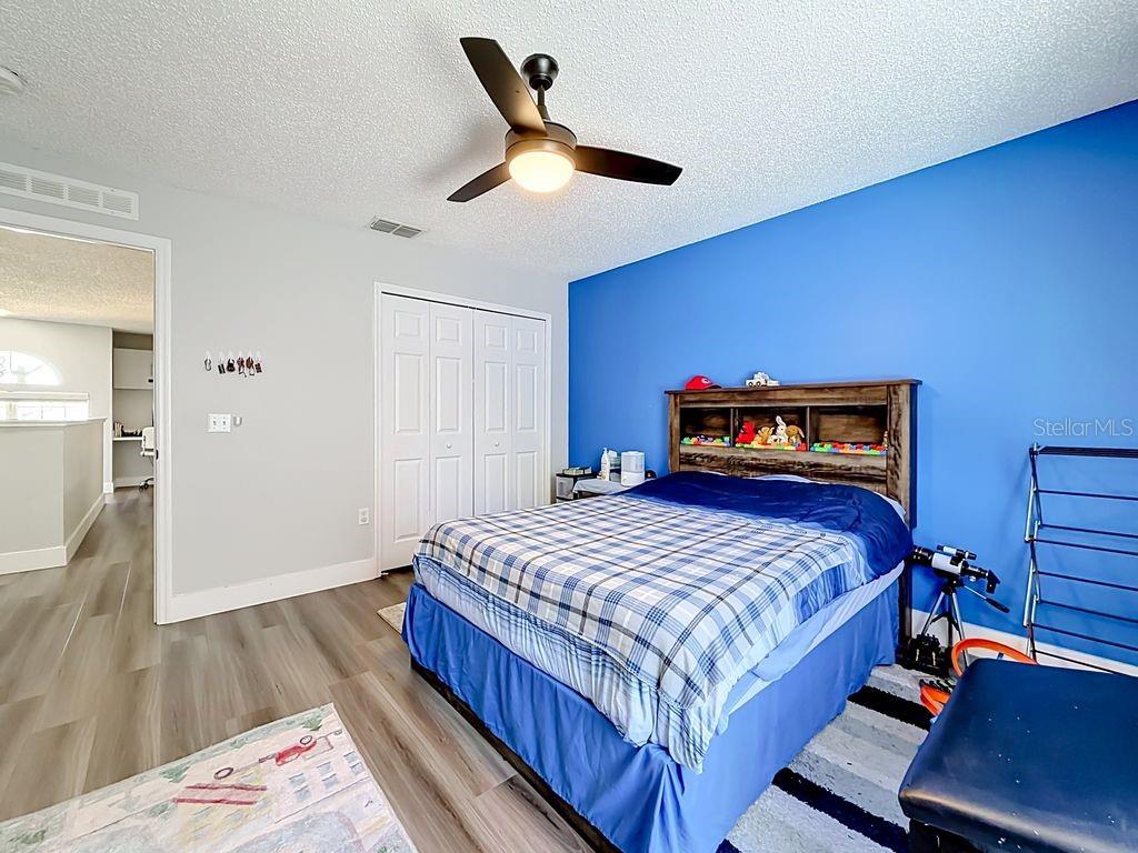 Image 29 of 42 For 158 Pinefield Drive