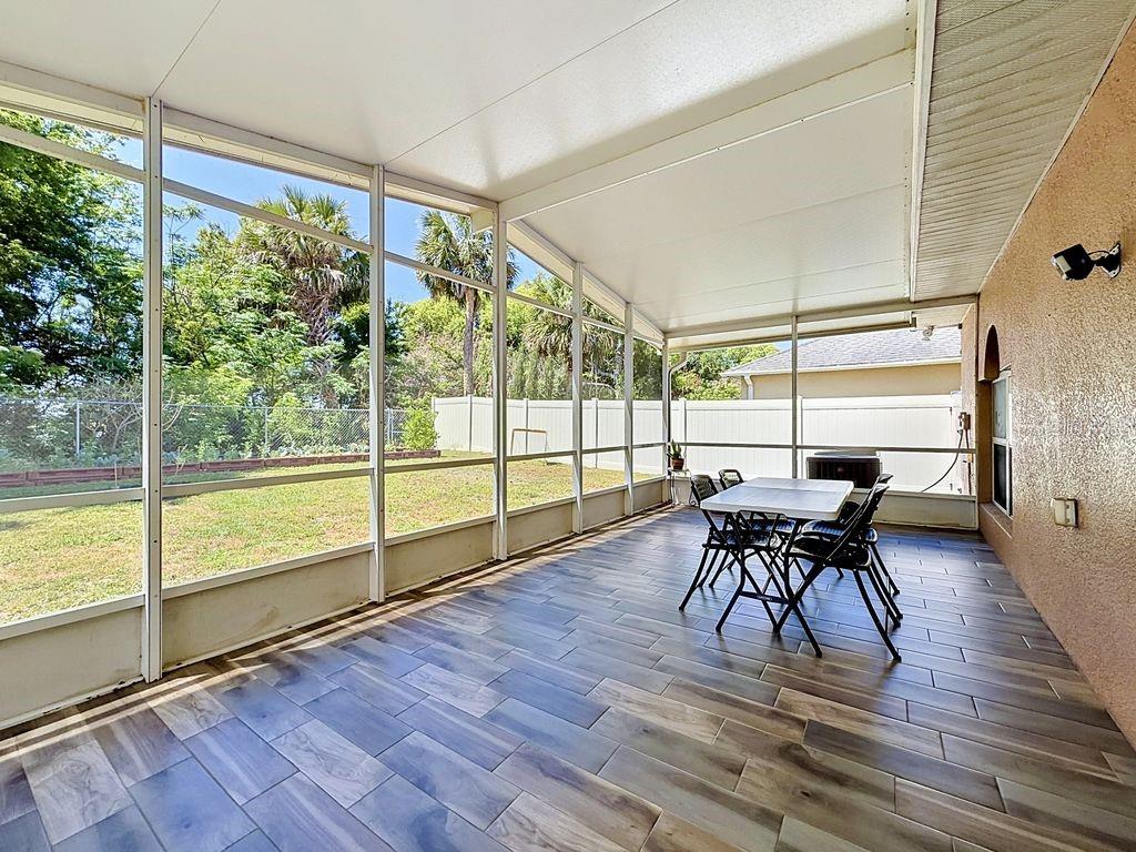 Image 39 of 42 For 158 Pinefield Drive