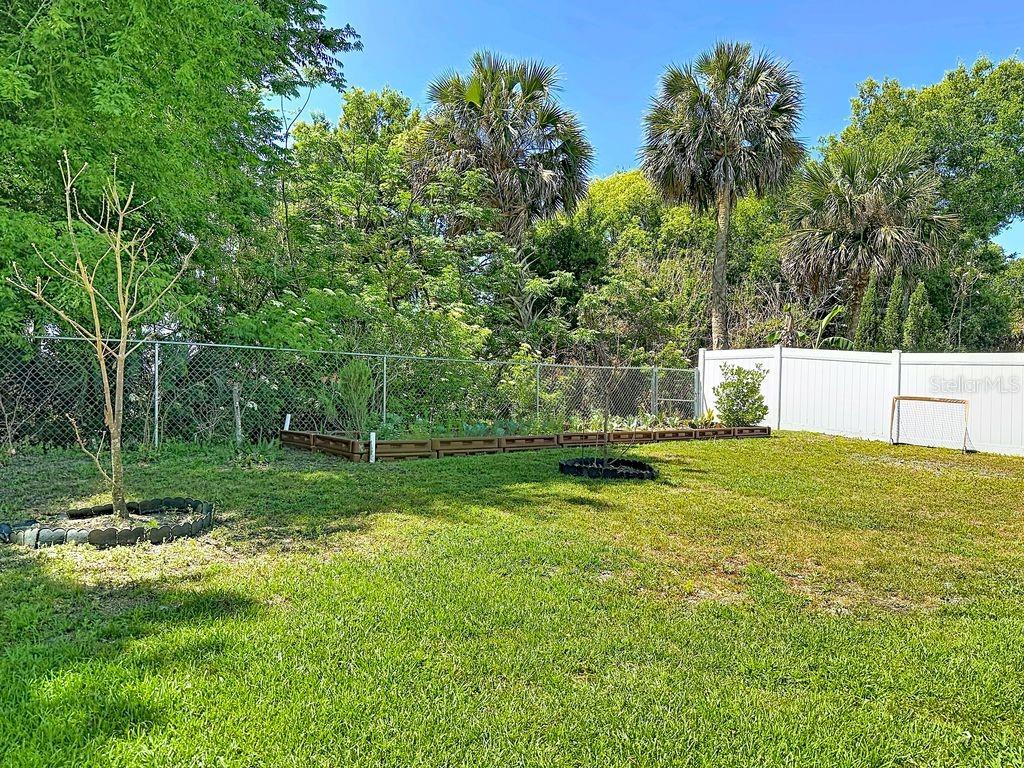 Image 41 of 42 For 158 Pinefield Drive