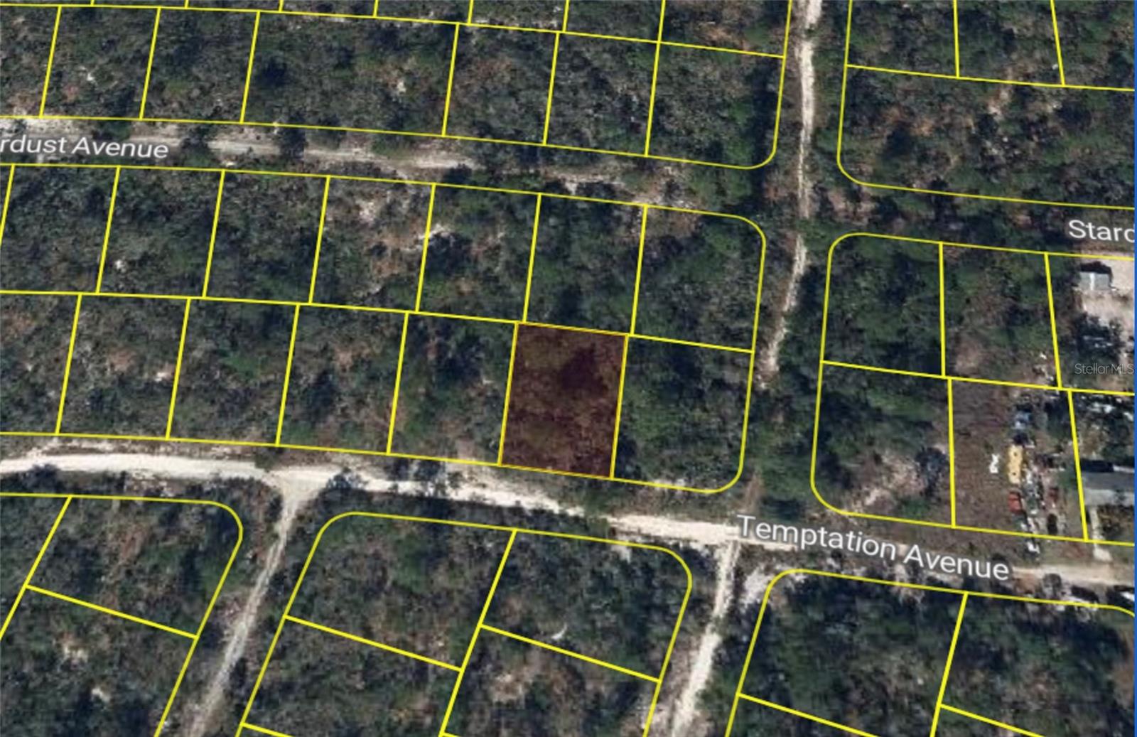 Listing Details for 340 Hossler Avenue, LAKE PLACID, FL 33852