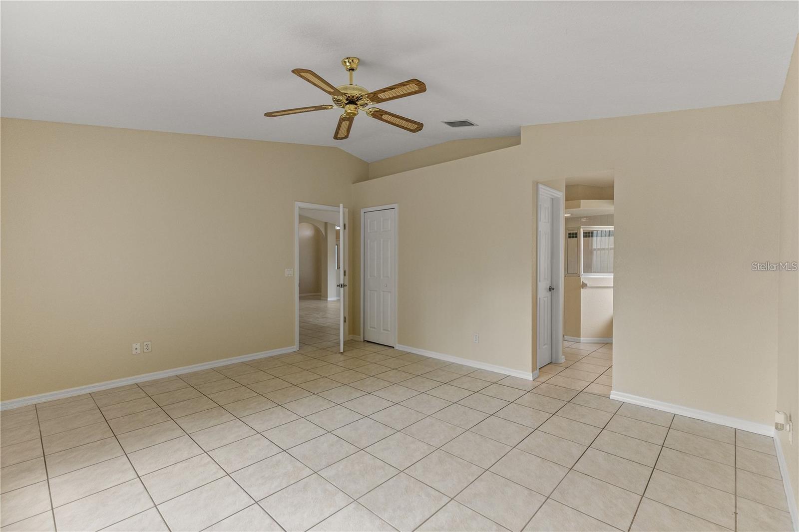 Image 2 of 26 For 3915 Fonsica Avenue