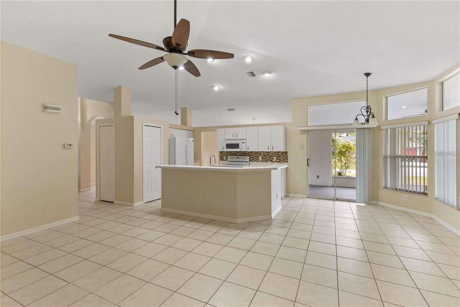 Image 3 of 26 For 3915 Fonsica Avenue
