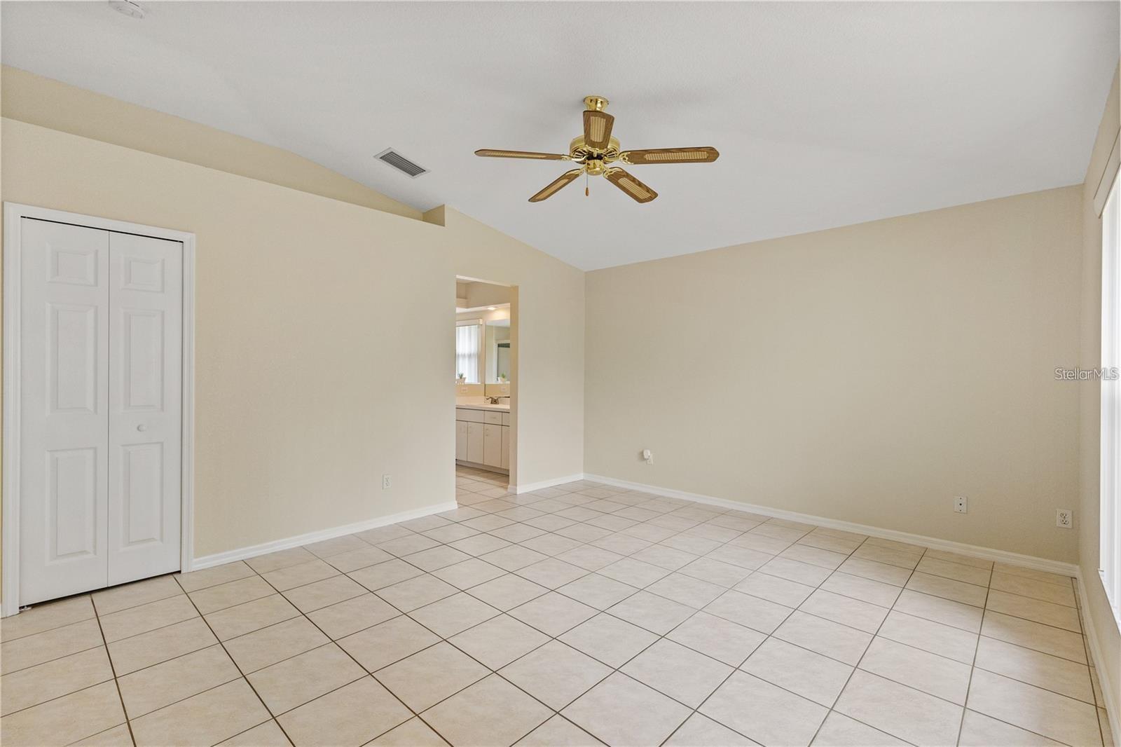 Image 4 of 26 For 3915 Fonsica Avenue