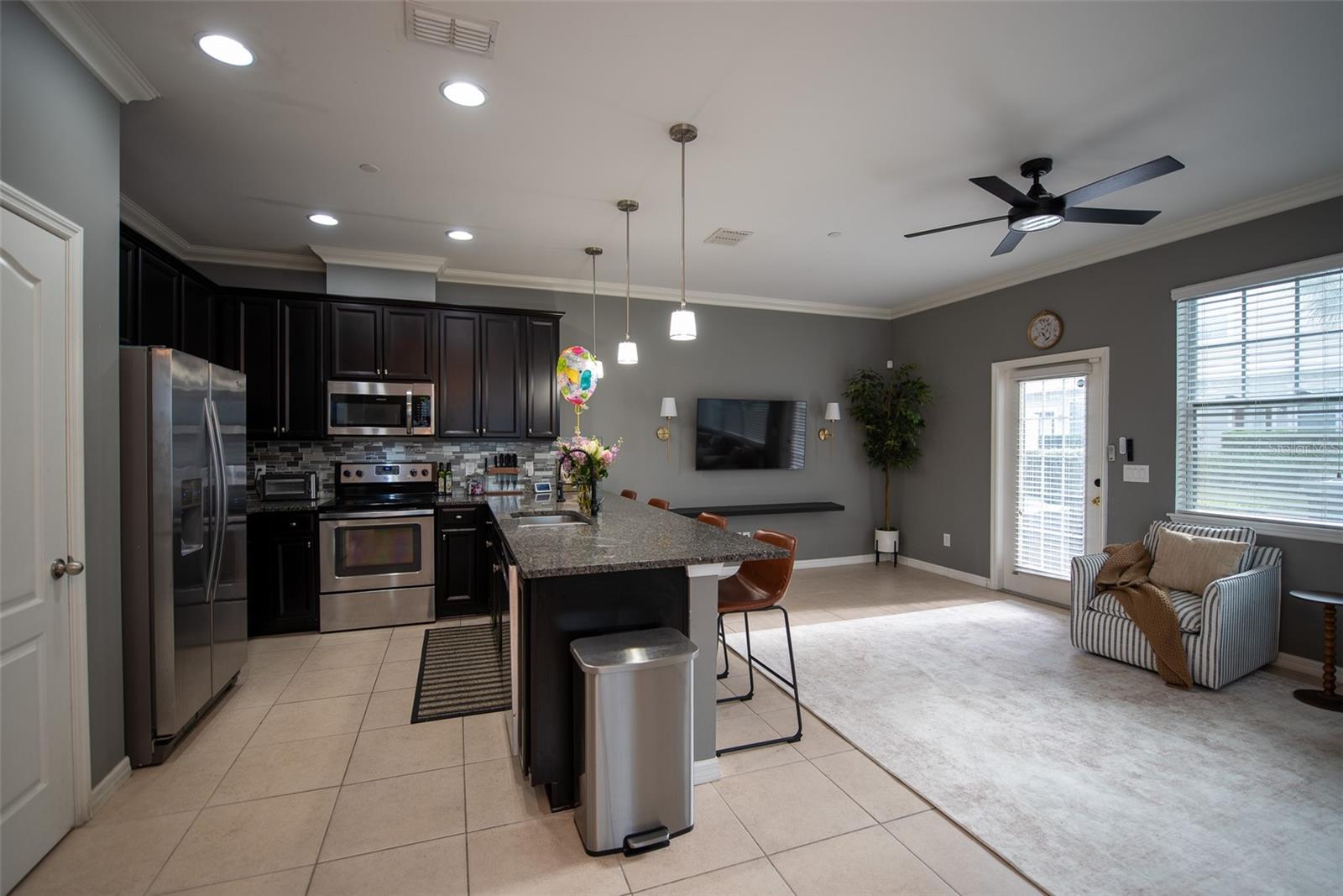 Image 3 of 60 For 880 Taramundi Drive