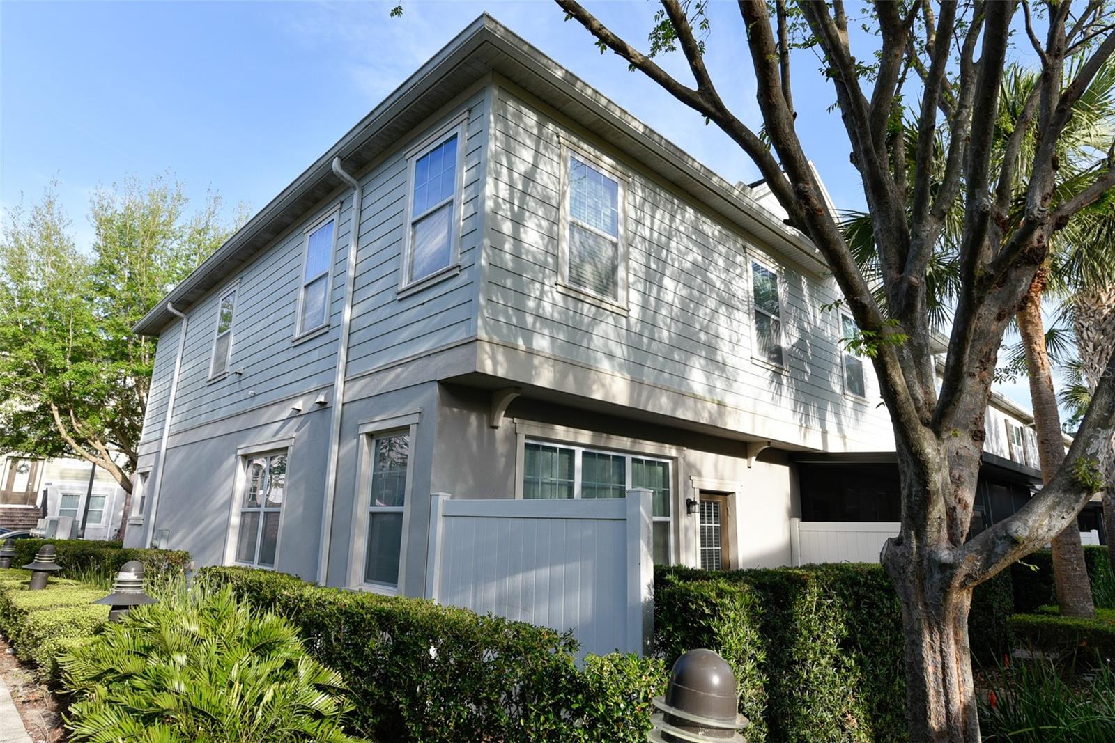 Image 41 of 60 For 880 Taramundi Drive