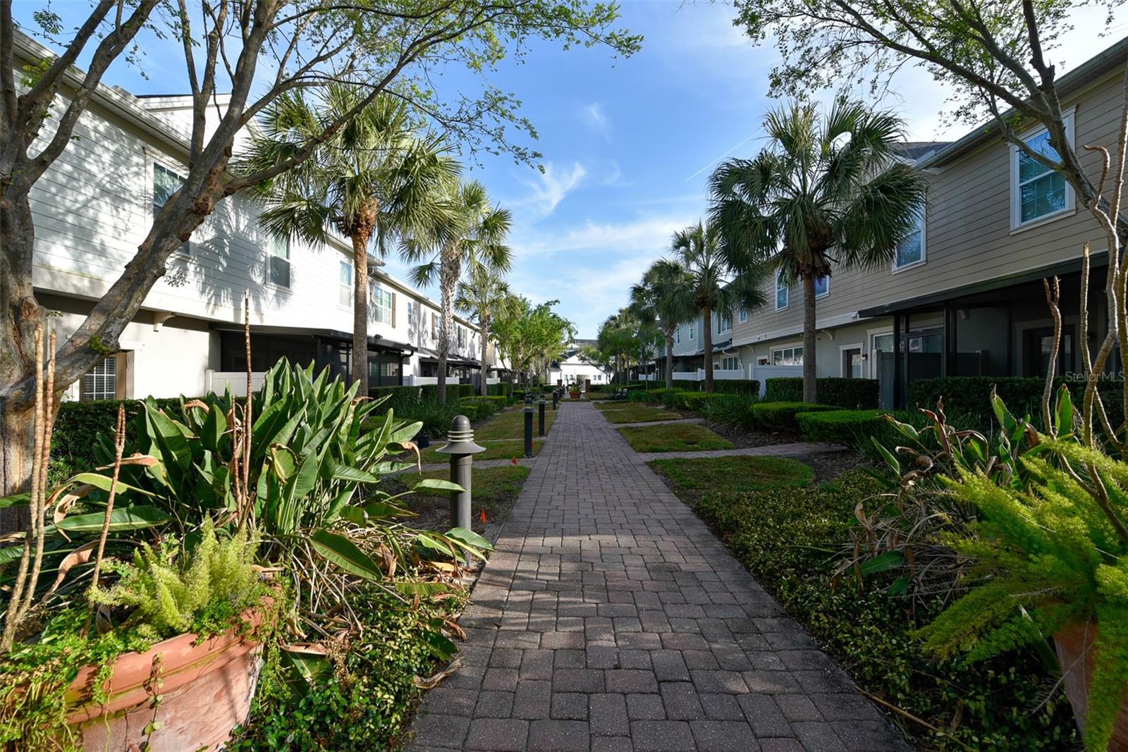 Image 45 of 60 For 880 Taramundi Drive