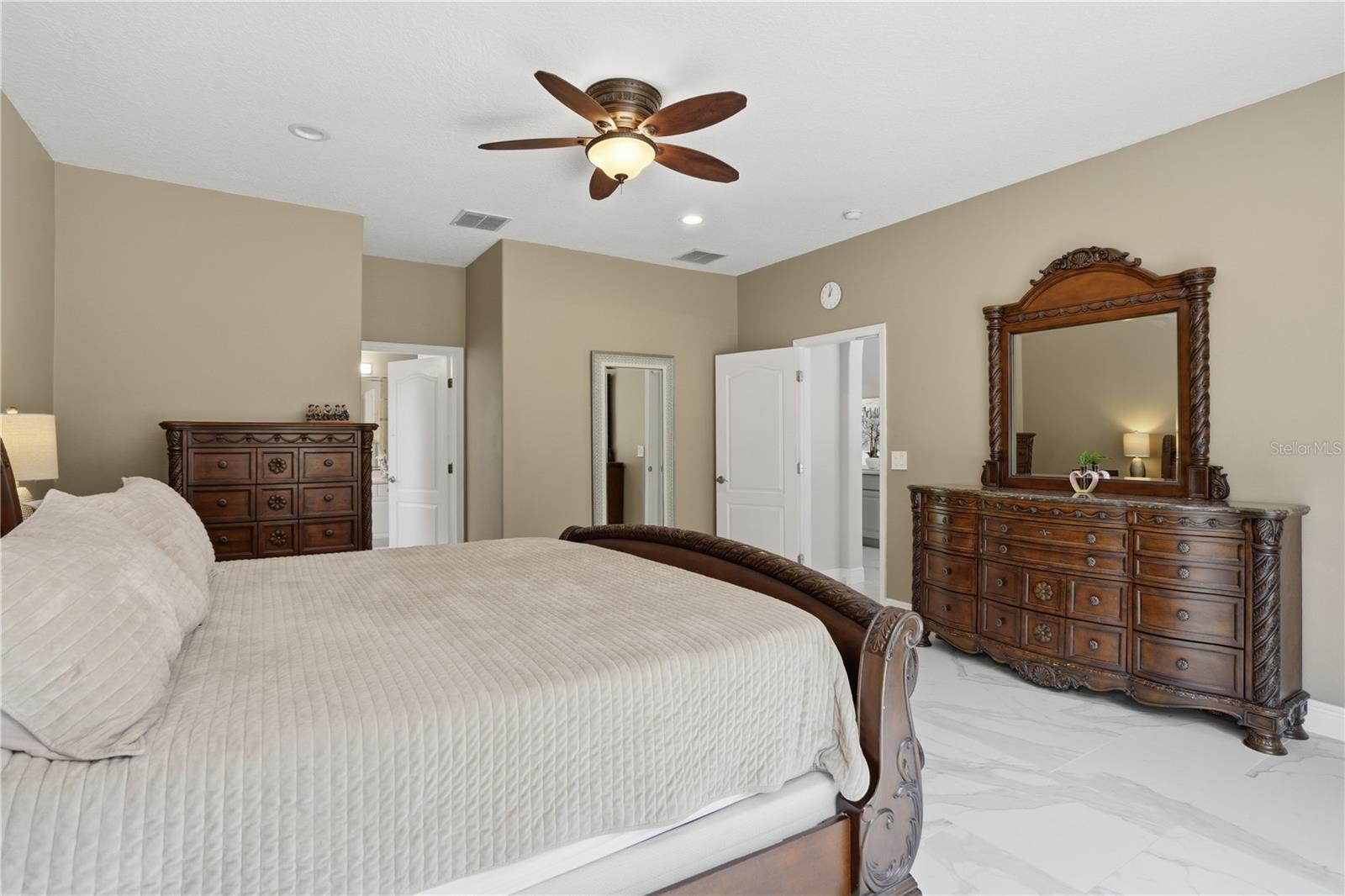 Image 21 of 51 For 510 Sonata Court