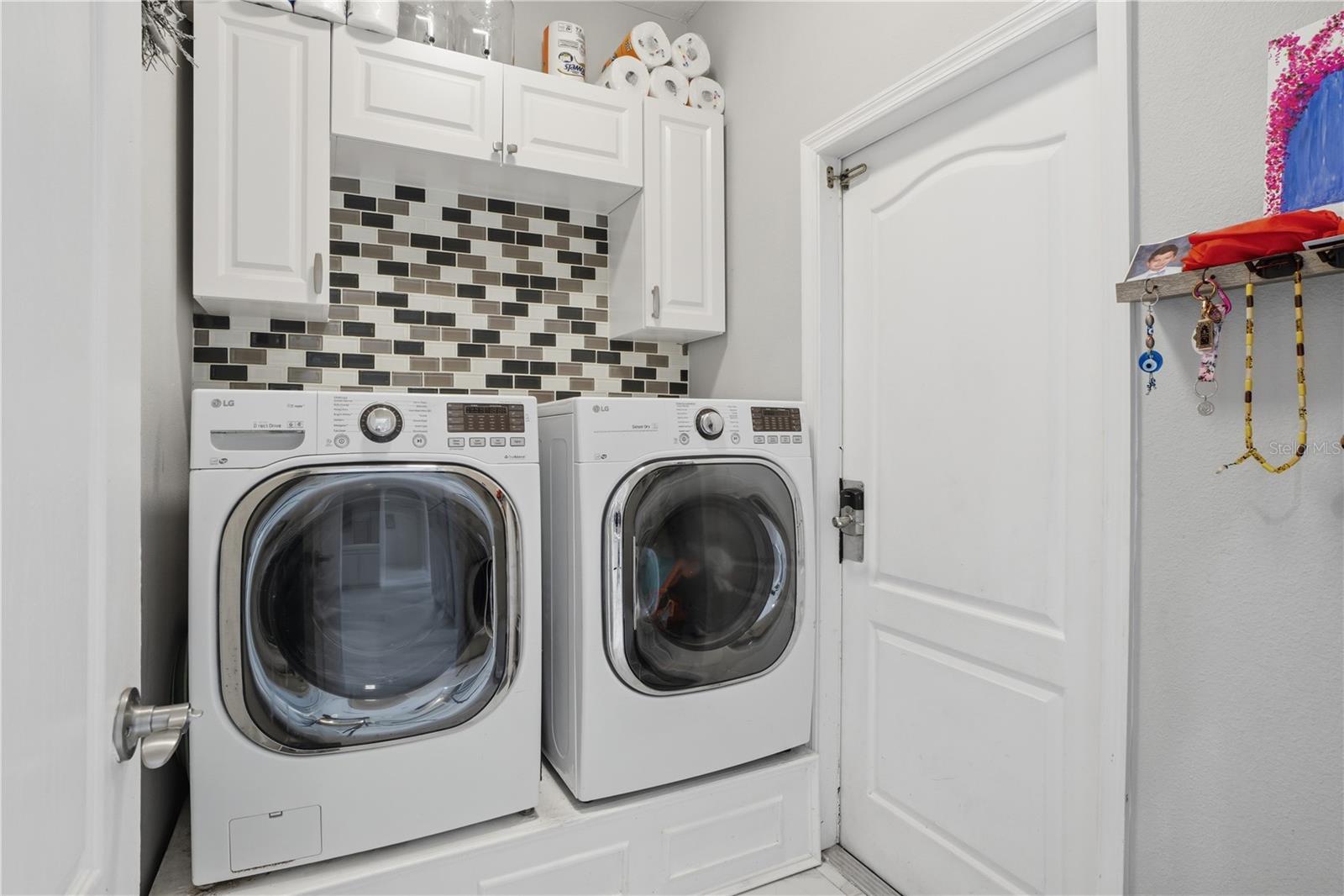 Image 33 of 51 For 510 Sonata Court