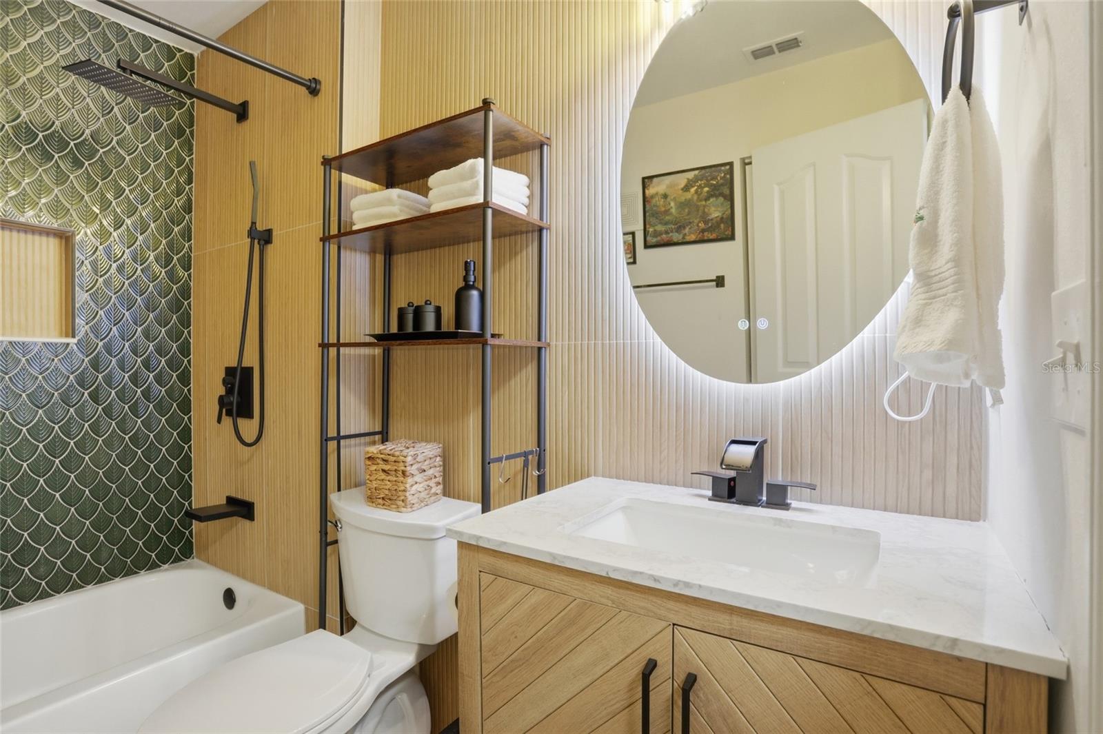 Image 24 of 38 For 1056 Waterside Drive 1056