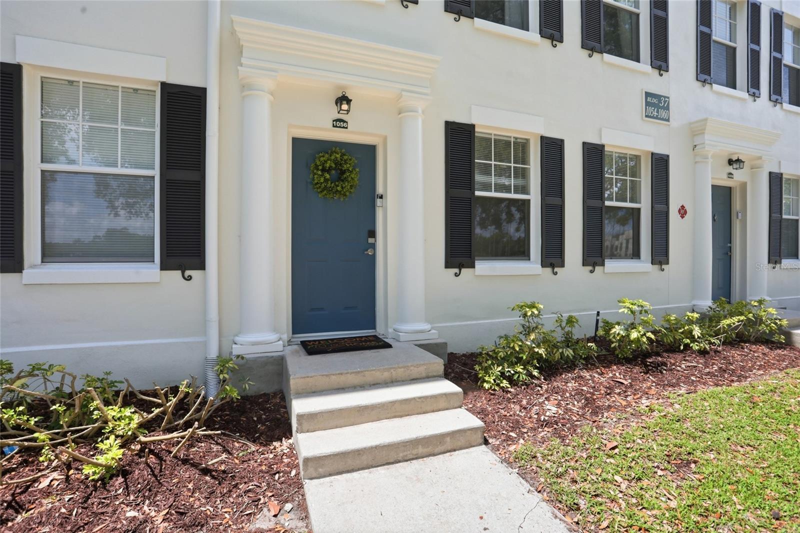 Image 4 of 38 For 1056 Waterside Drive 1056