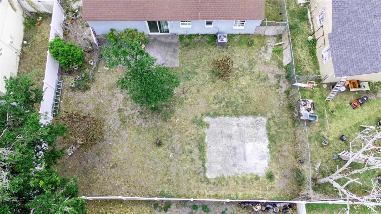 Image 6 of 31 For 7807 Pine Hawk Lane