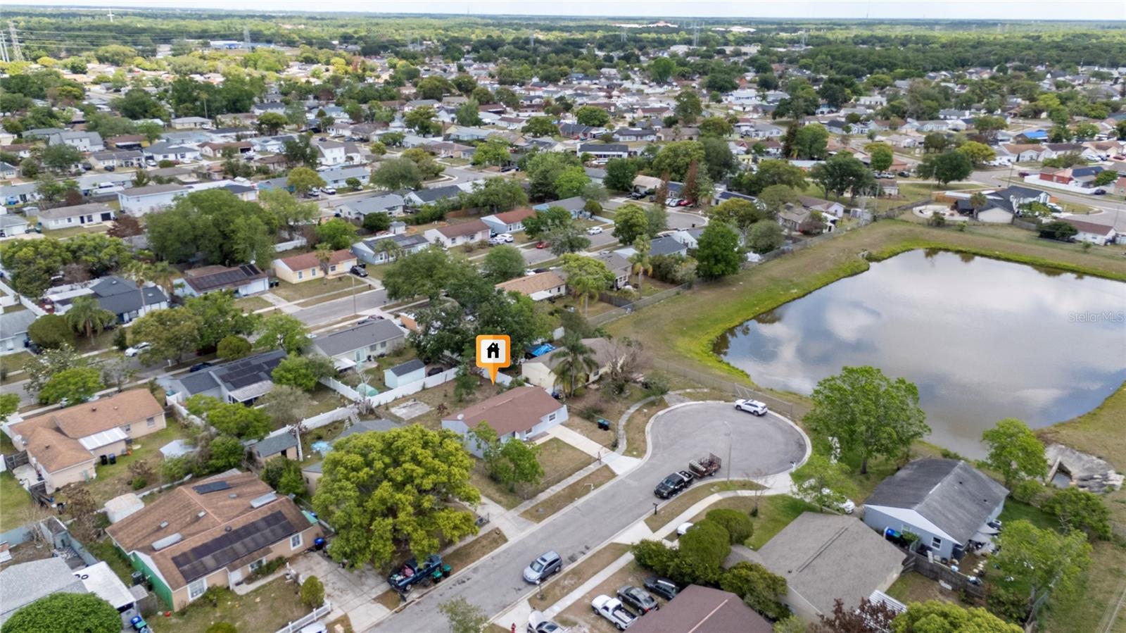 Image 9 of 31 For 7807 Pine Hawk Lane