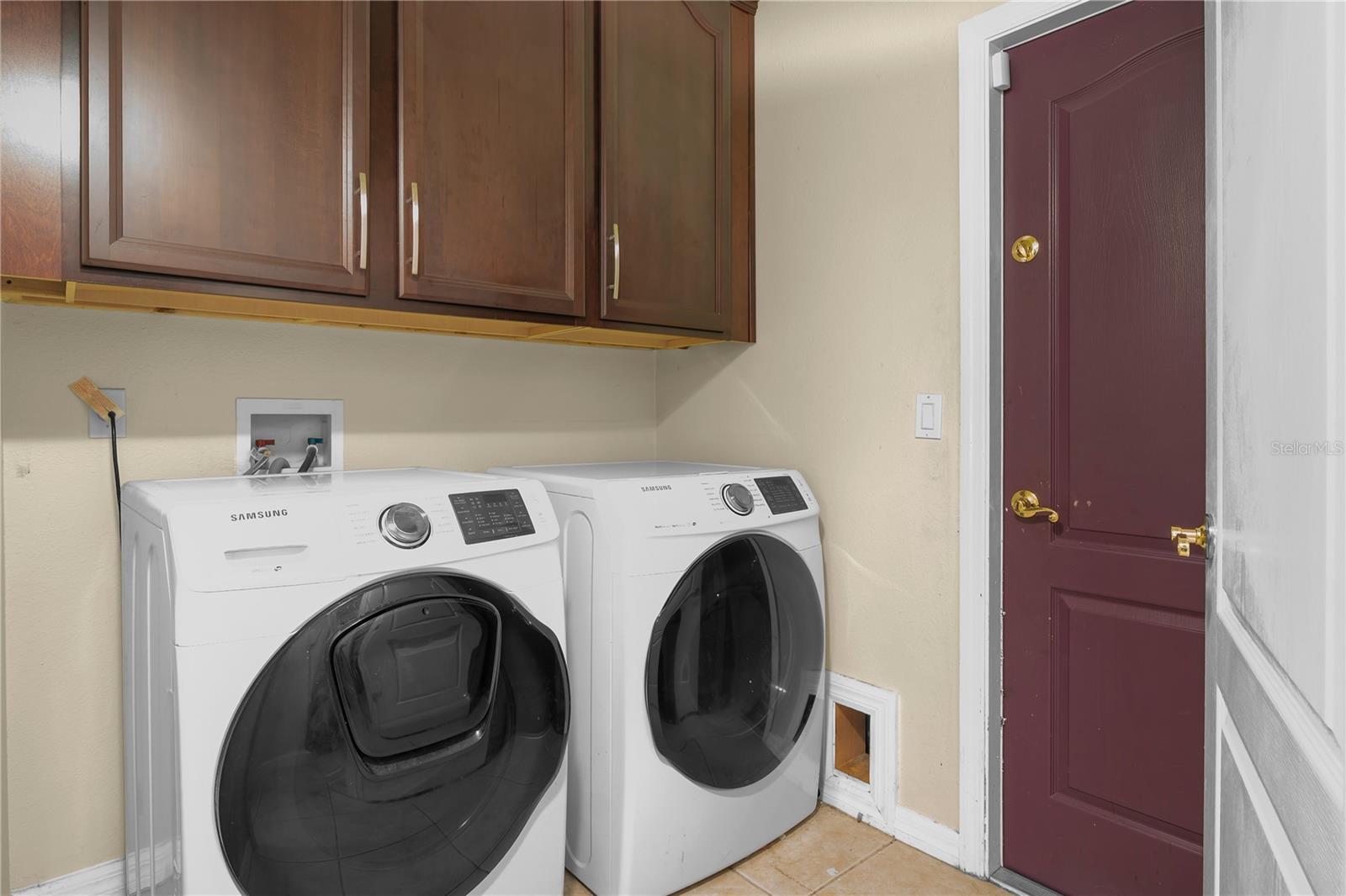 Image 22 of 33 For 4915 Lazy Oaks Way