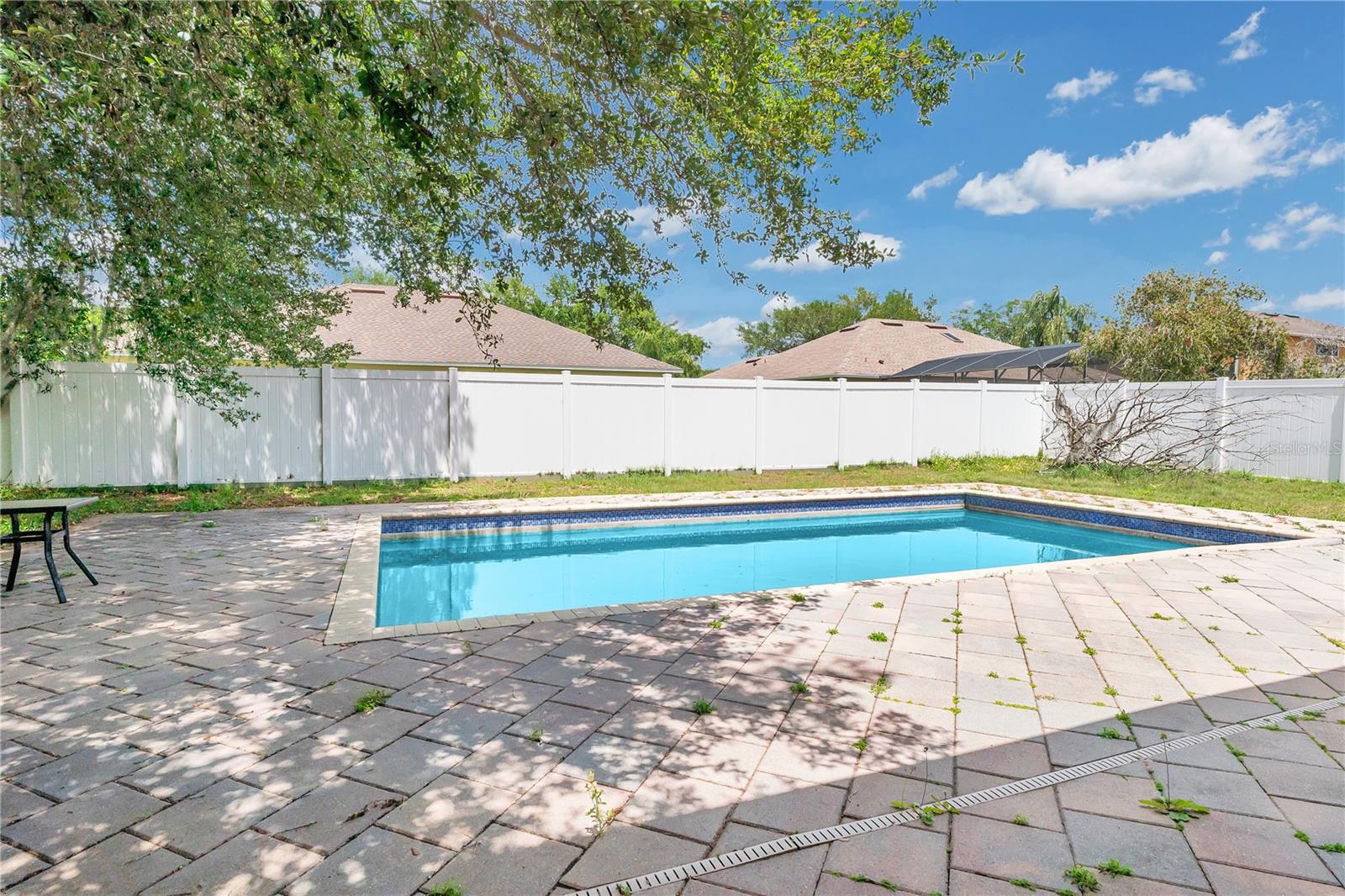 Image 25 of 33 For 4915 Lazy Oaks Way