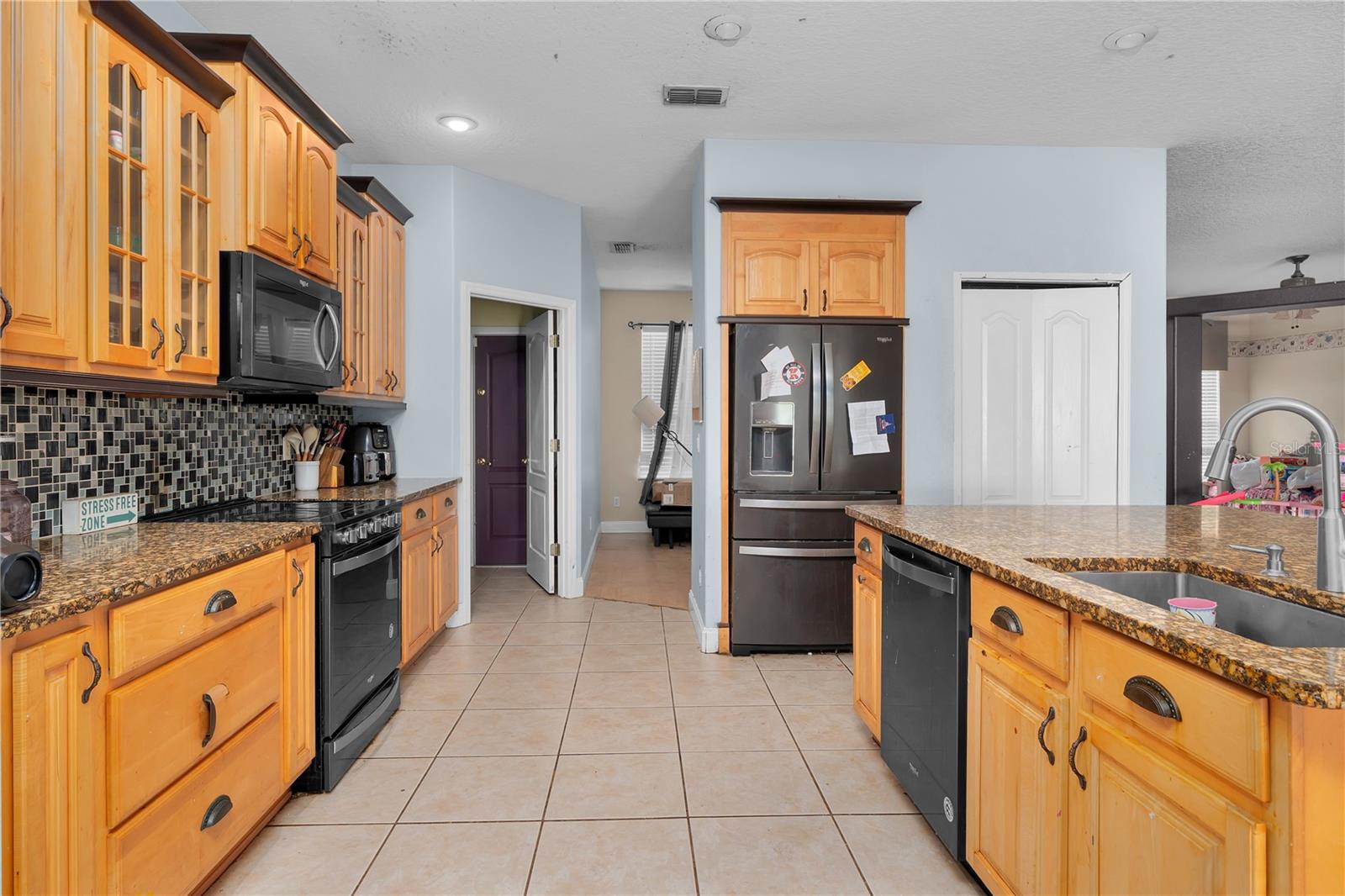 Image 6 of 33 For 4915 Lazy Oaks Way