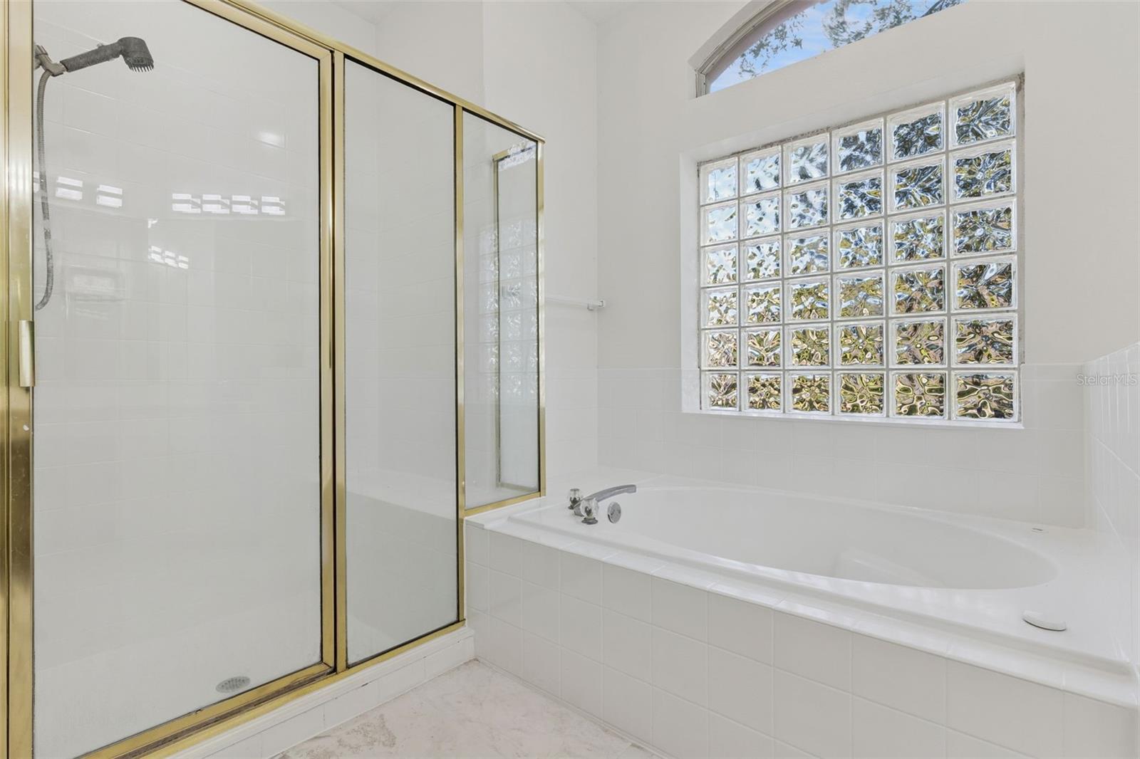 Listing photo id 19 for 571 Masalo Place
