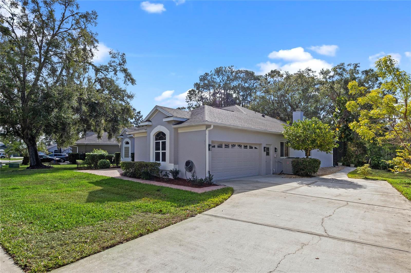 Listing photo id 2 for 571 Masalo Place
