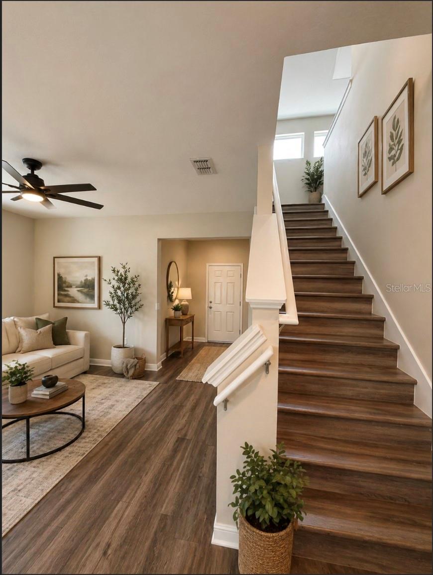 Image 3 of 12 For 1498 Grassland Avenue