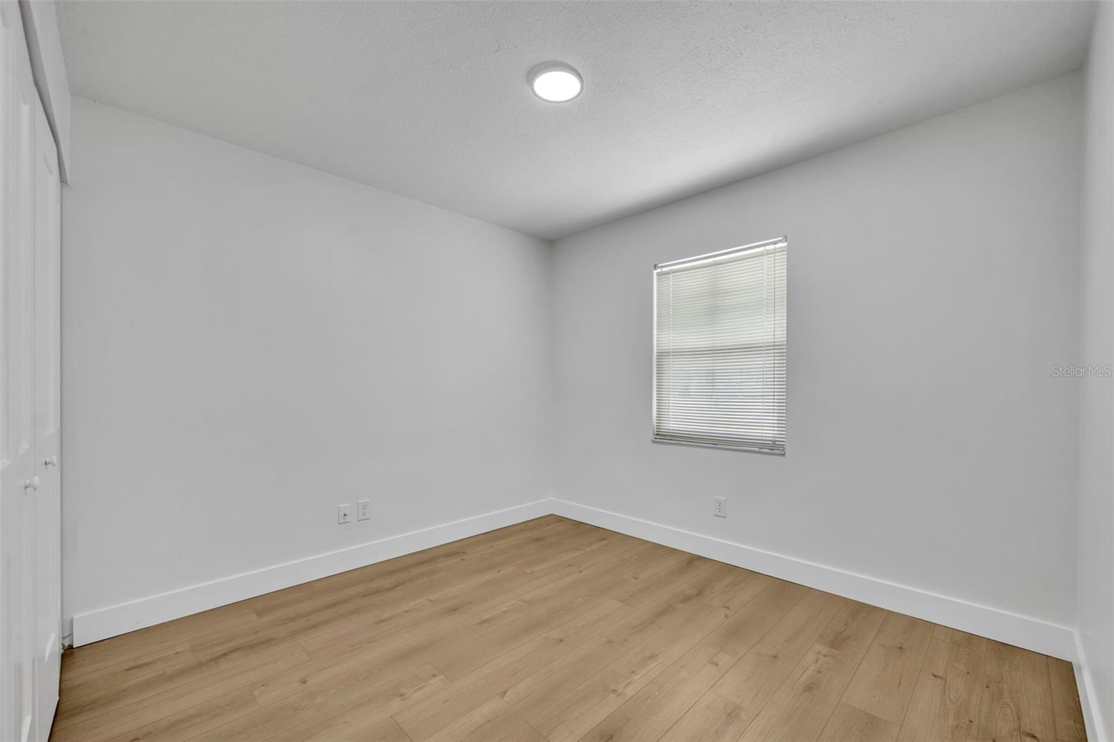 Image 17 of 33 For 292 3rd Street A And B