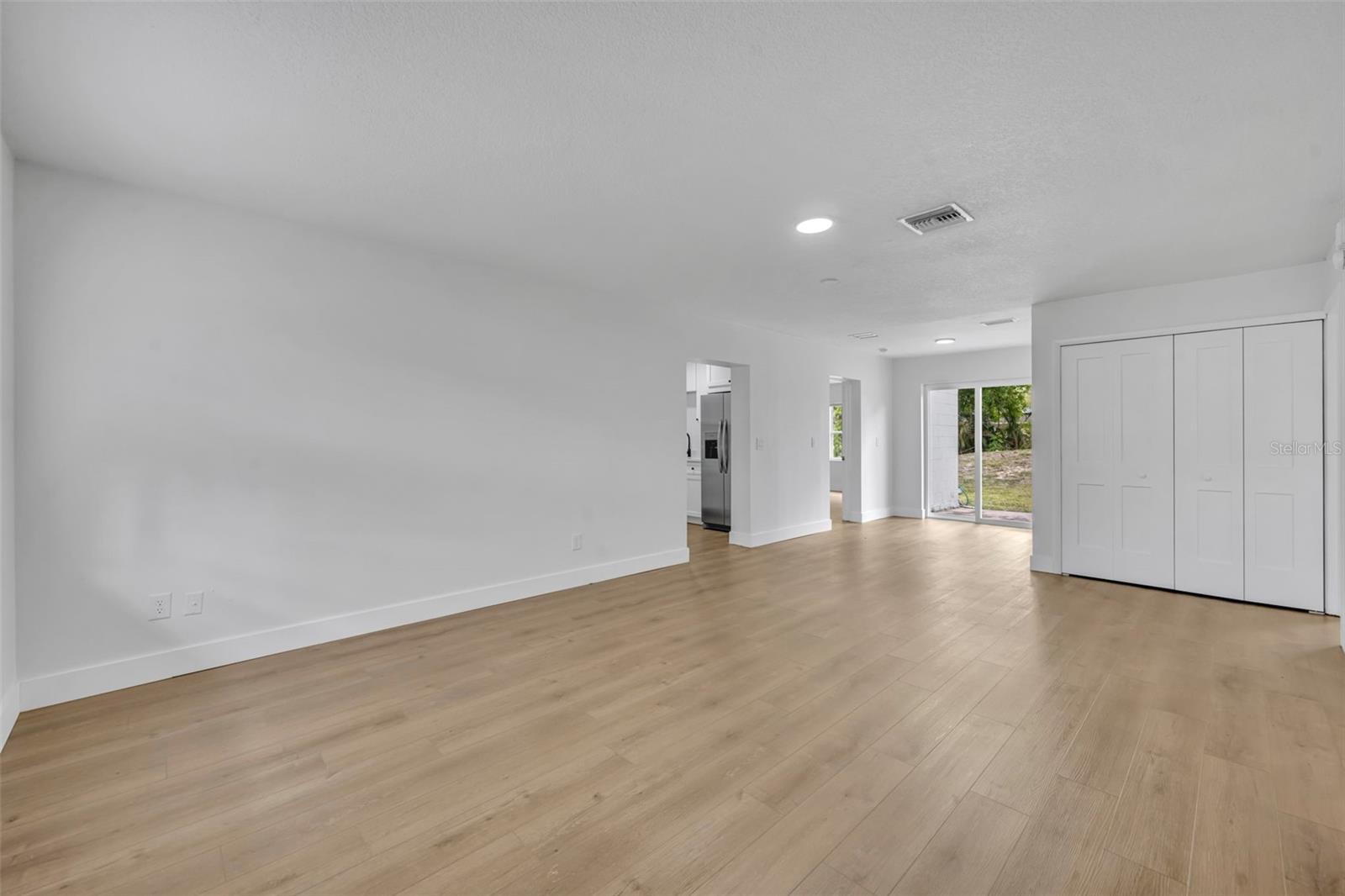 Image 3 of 33 For 292 3rd Street A And B