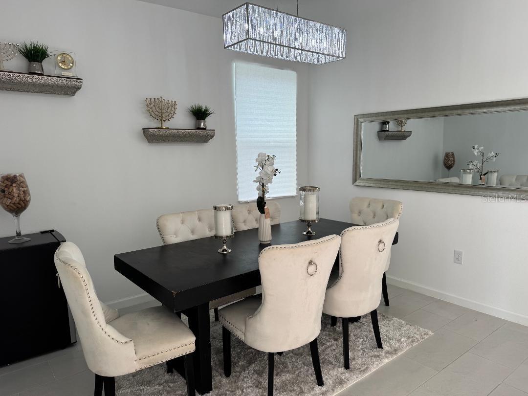 Image 4 of 23 For 441 Silver Palm Drive