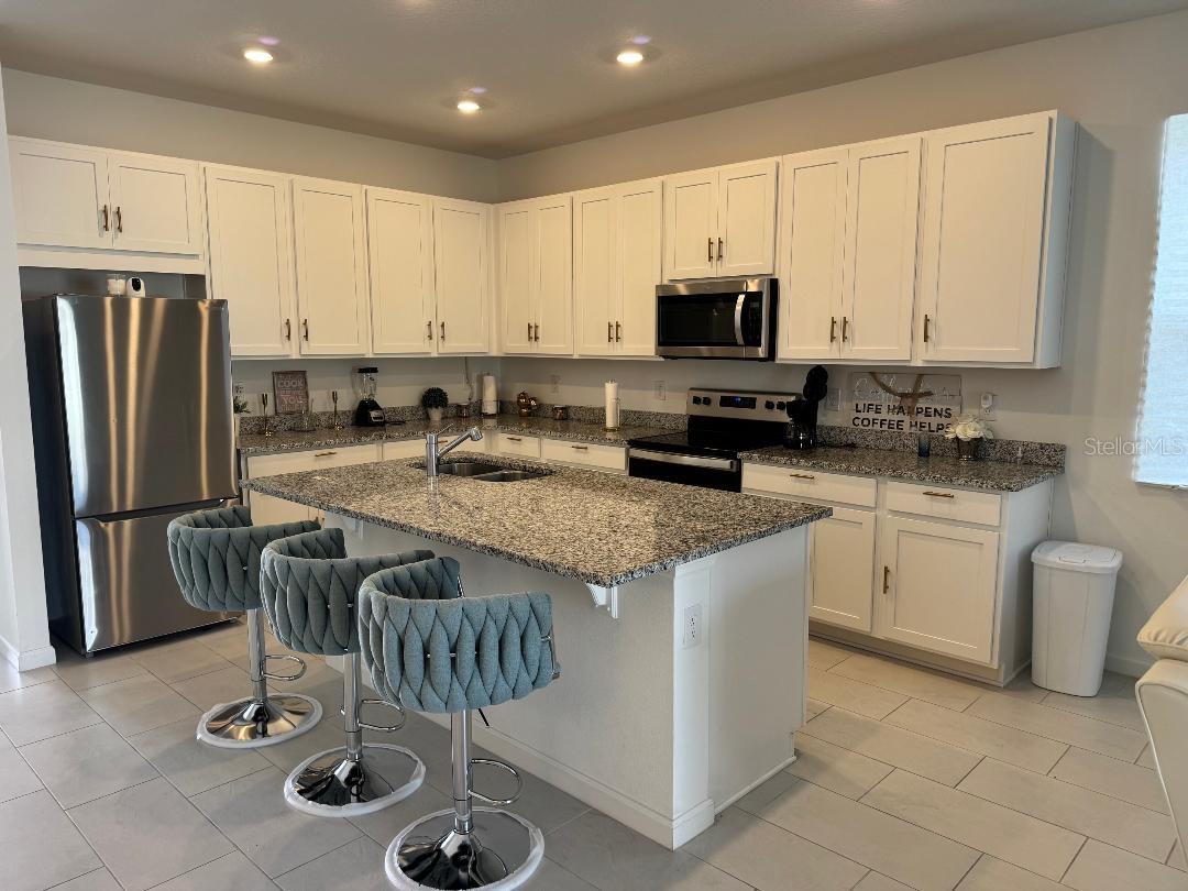 Image 7 of 23 For 441 Silver Palm Drive