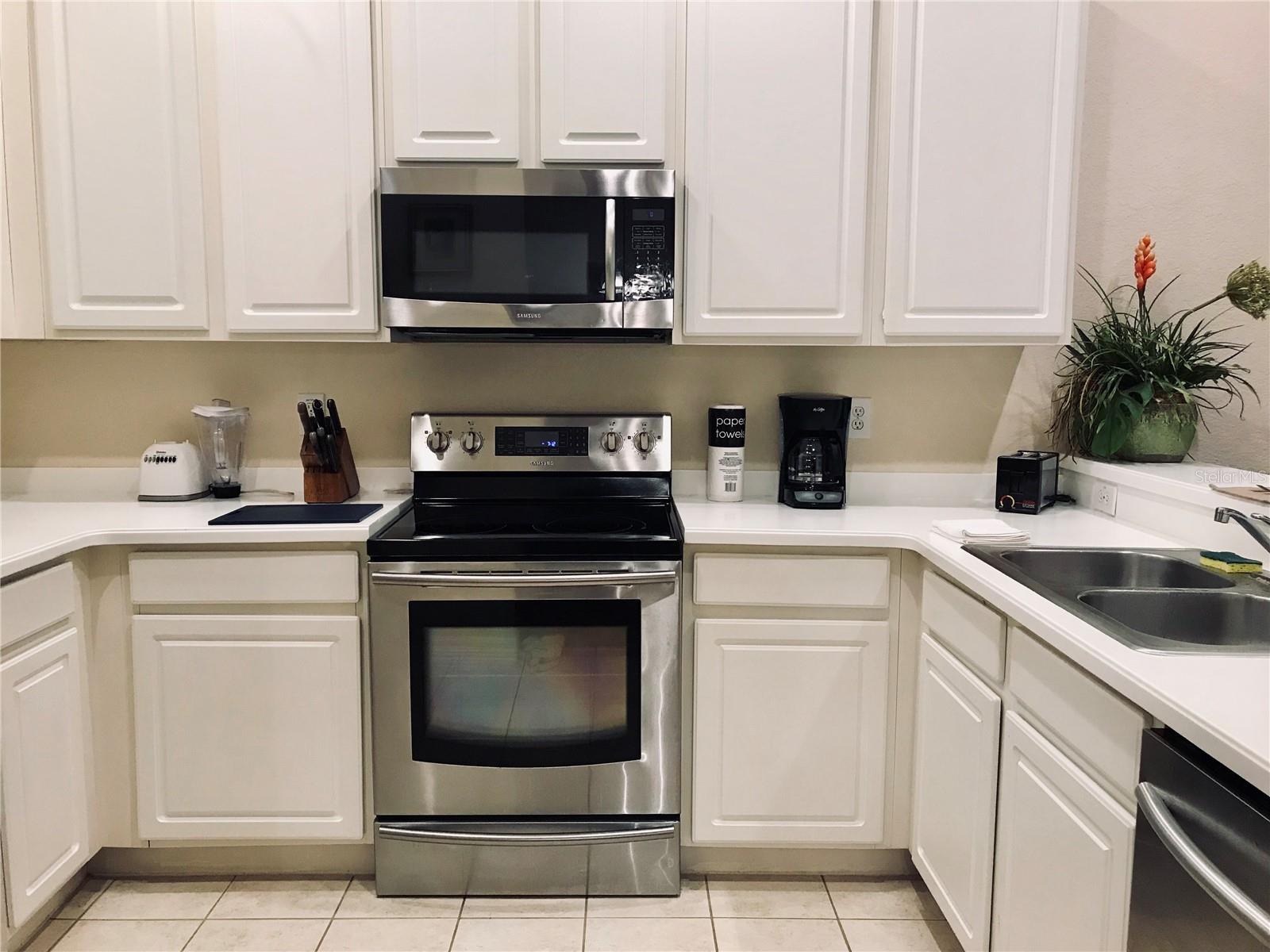 Image 5 of 23 For 304 New Providence  304