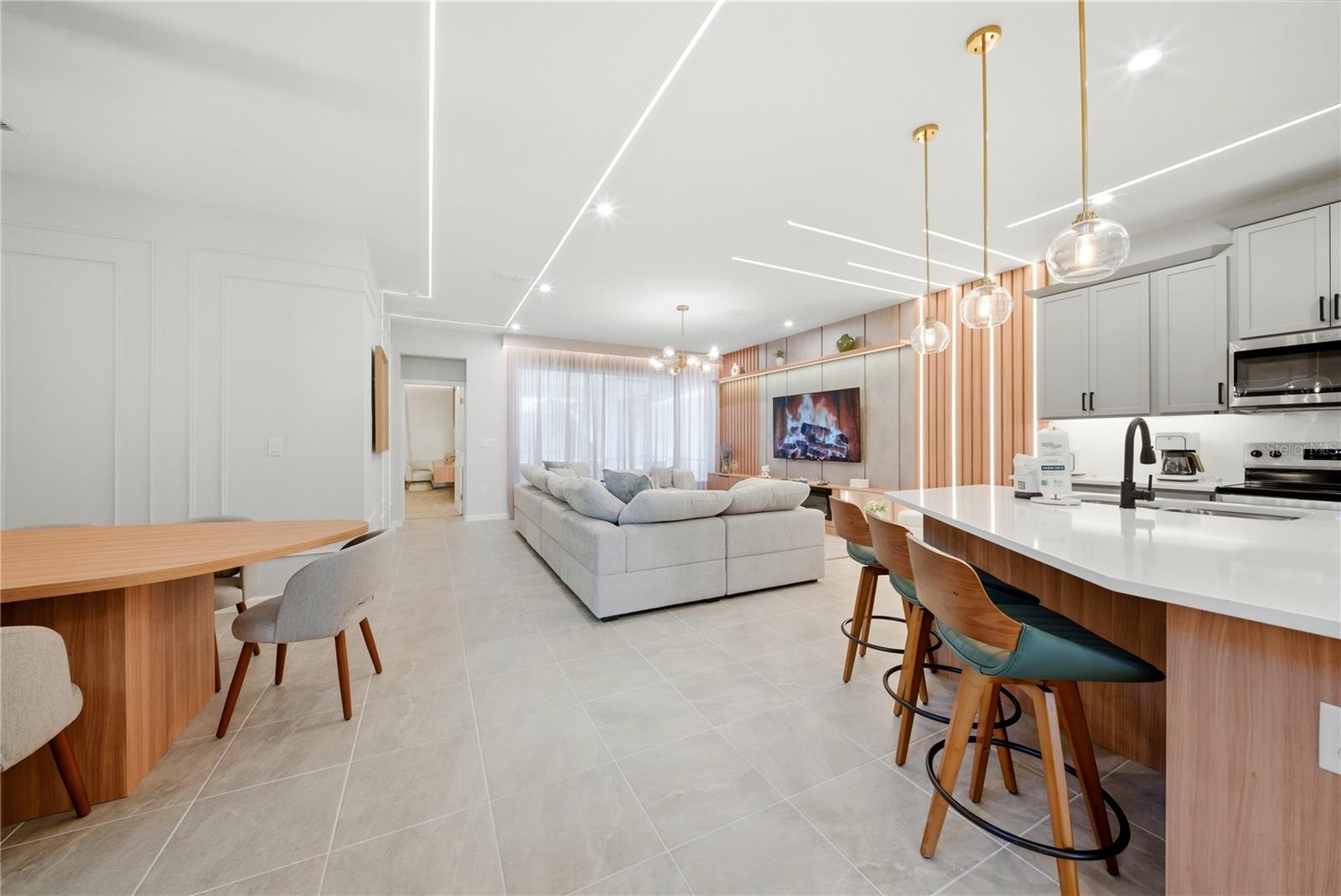 Image 24 of 67 For 2308 Distant Sun Trail