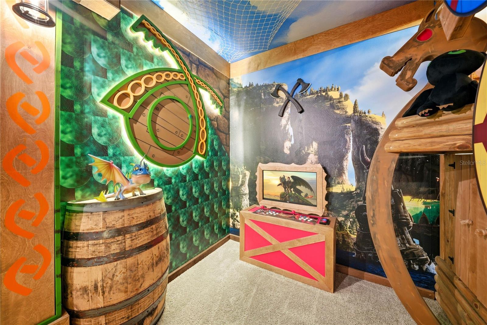 Image 38 of 67 For 2308 Distant Sun Trail