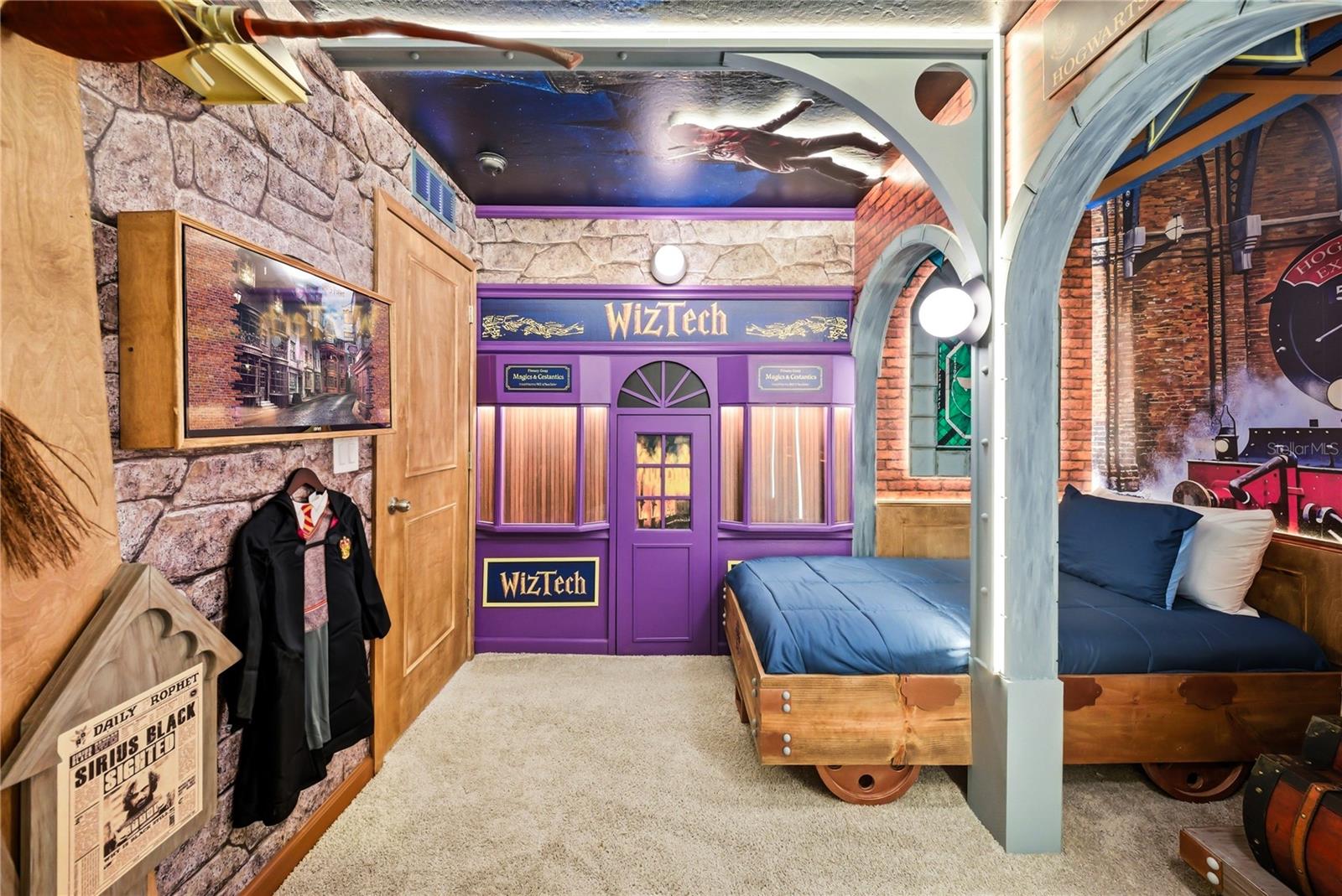 Image 50 of 67 For 2308 Distant Sun Trail