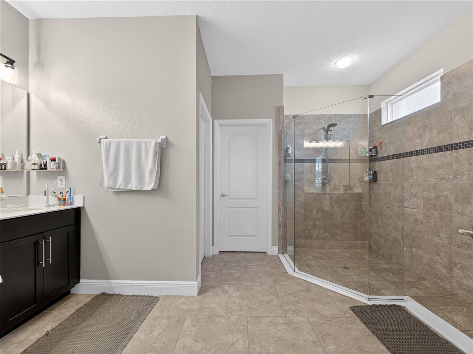 Image 30 of 42 For 4318 Tigris Drive