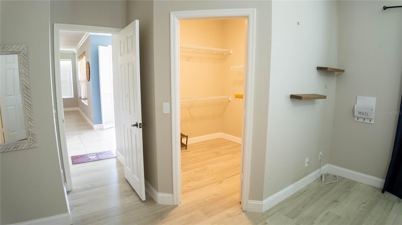Image 12 of 38 For 2507 Walnut Heights Road