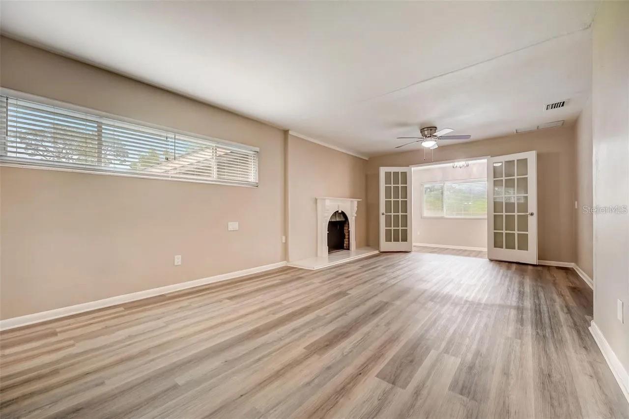 Image 5 of 20 For 4223 Pine Hill Circle