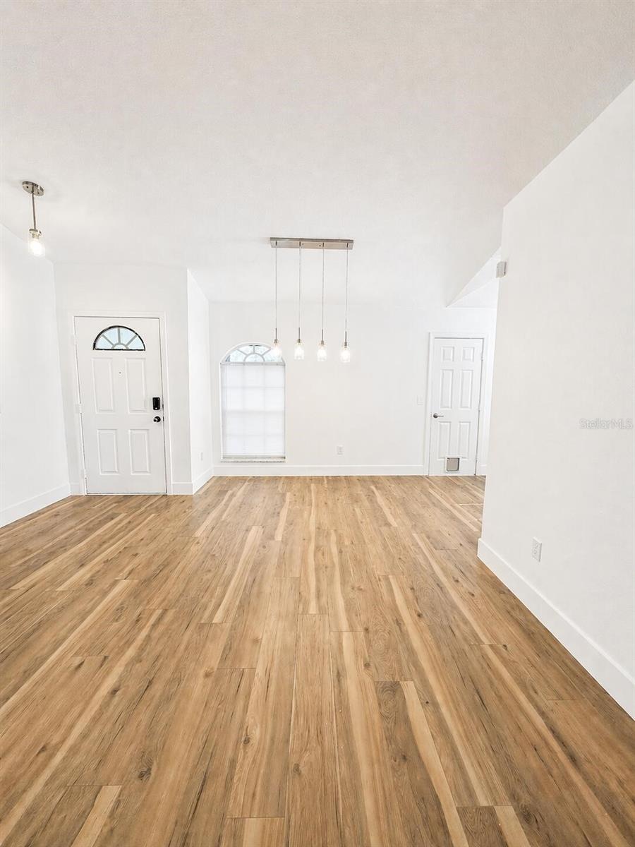 Image 7 of 21 For 101 Diamond Ridge Boulevard