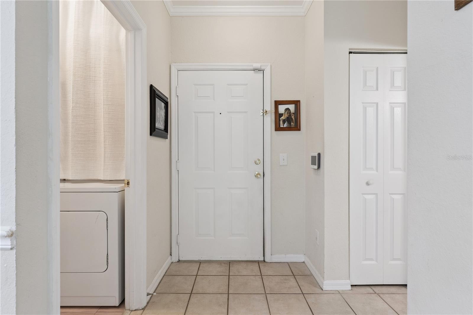 Image 3 of 31 For 3751 Conroy Road 2325