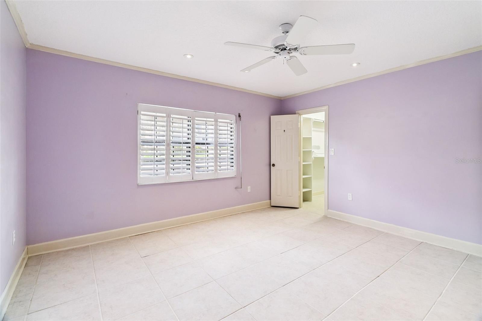 Listing photo id 8 for 115 Indian River Drive 207