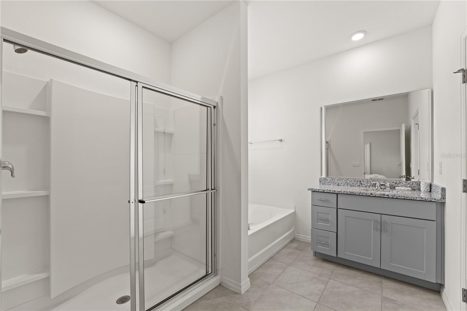 Image 29 of 55 For 7630 Oakmoss Loop