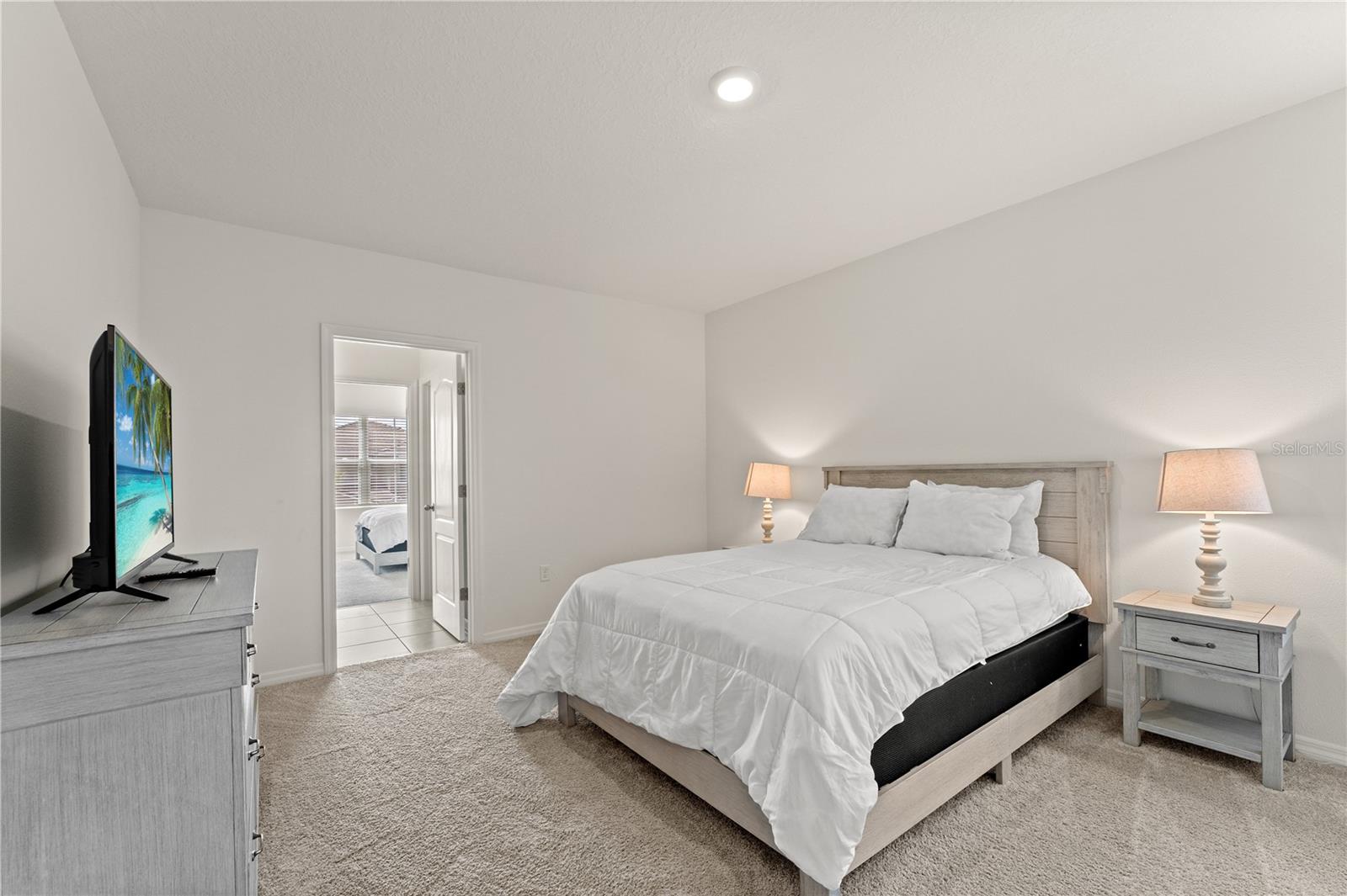 Image 45 of 55 For 7630 Oakmoss Loop