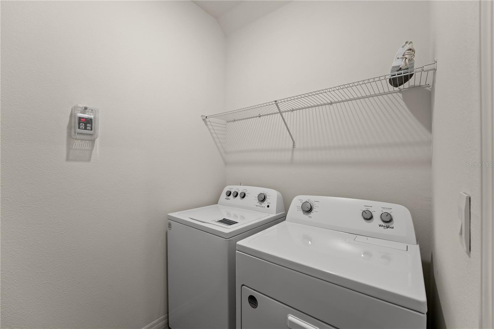 Image 50 of 55 For 7630 Oakmoss Loop