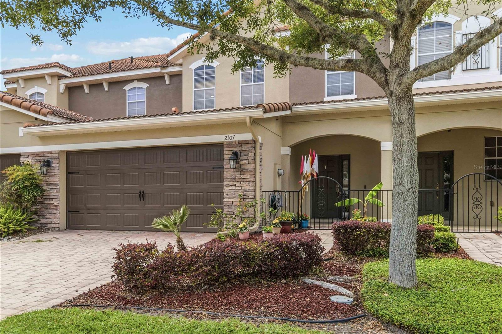 Image 2 of 39 For 2107 Velvet Leaf Drive