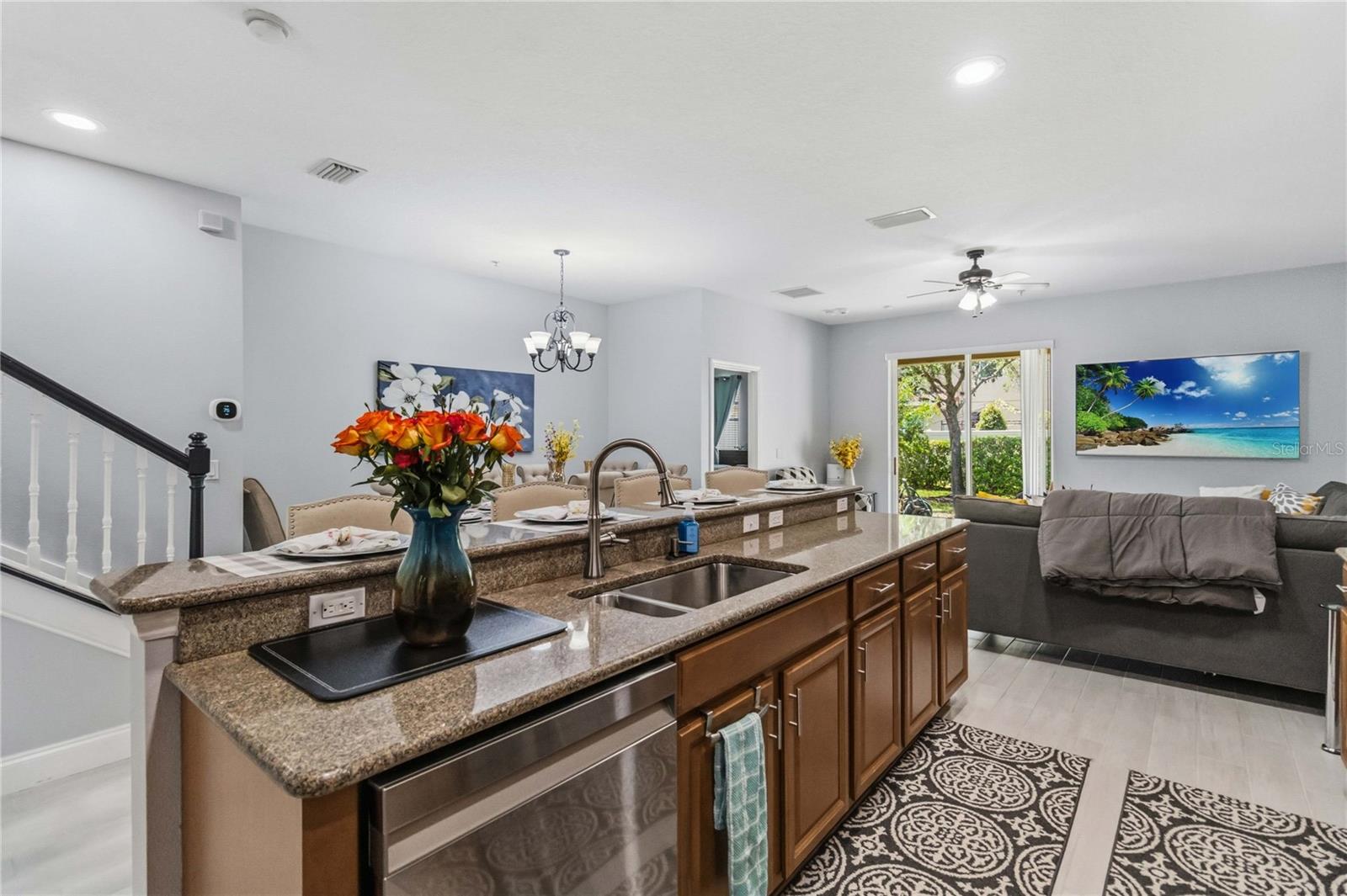 Image 23 of 39 For 2107 Velvet Leaf Drive